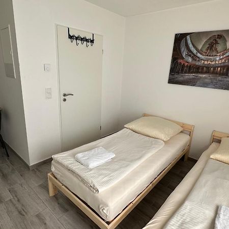 Modern Living Studio Kueche Netflix Inklusive Top Lage Нюрнберг Экстерьер фото