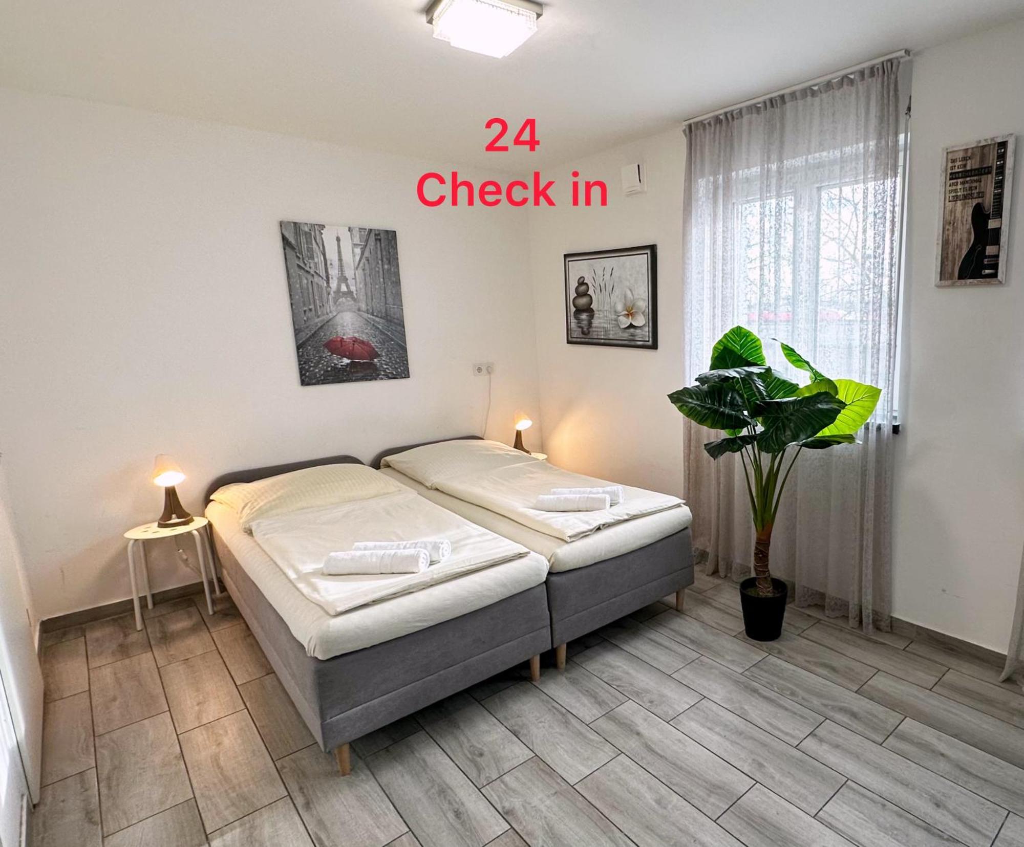 Modern Living Studio Kueche Netflix Inklusive Top Lage Нюрнберг Экстерьер фото