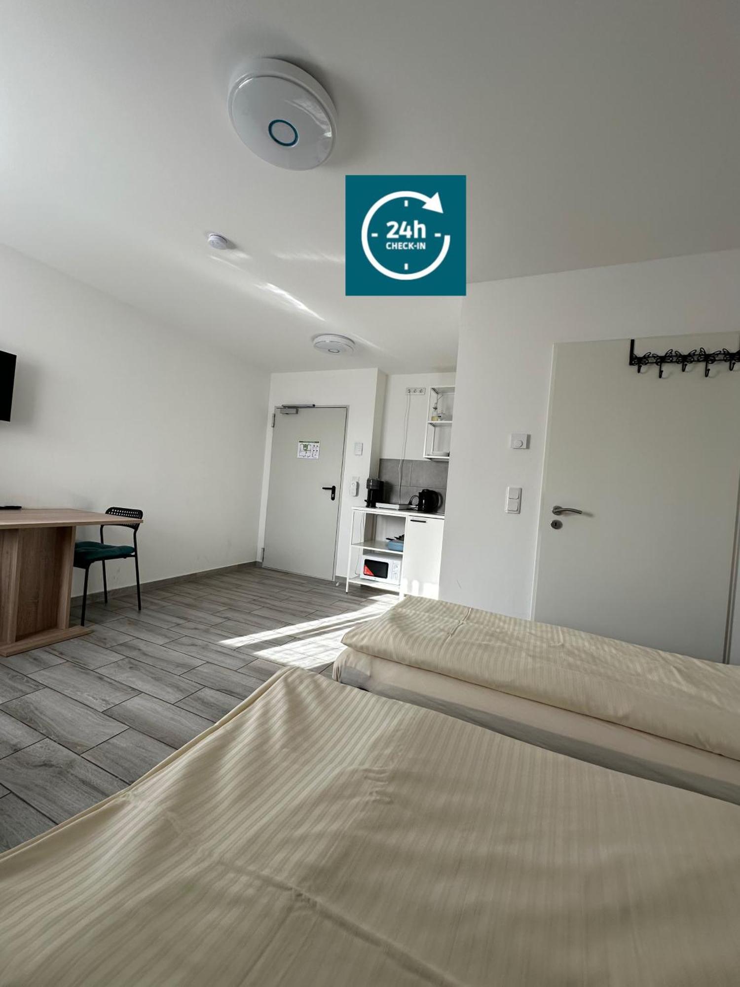 Modern Living Studio Kueche Netflix Inklusive Top Lage Нюрнберг Экстерьер фото